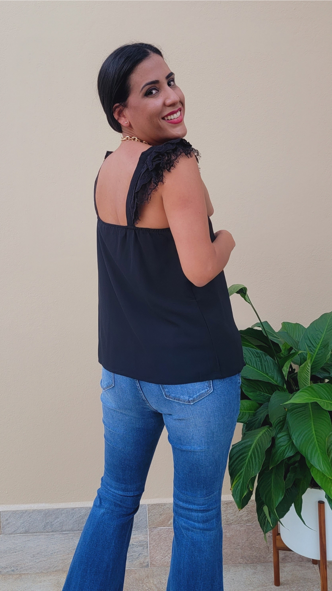 V Neck Flowy Tank